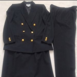 Pendleton 3 piece suit double breasted gold buttons jacket skirt lined pants